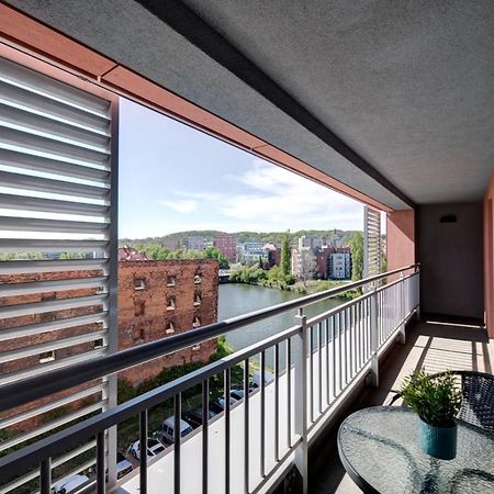 Live & Travel Apartments - Waterlane Island グダニスク エクステリア 写真
