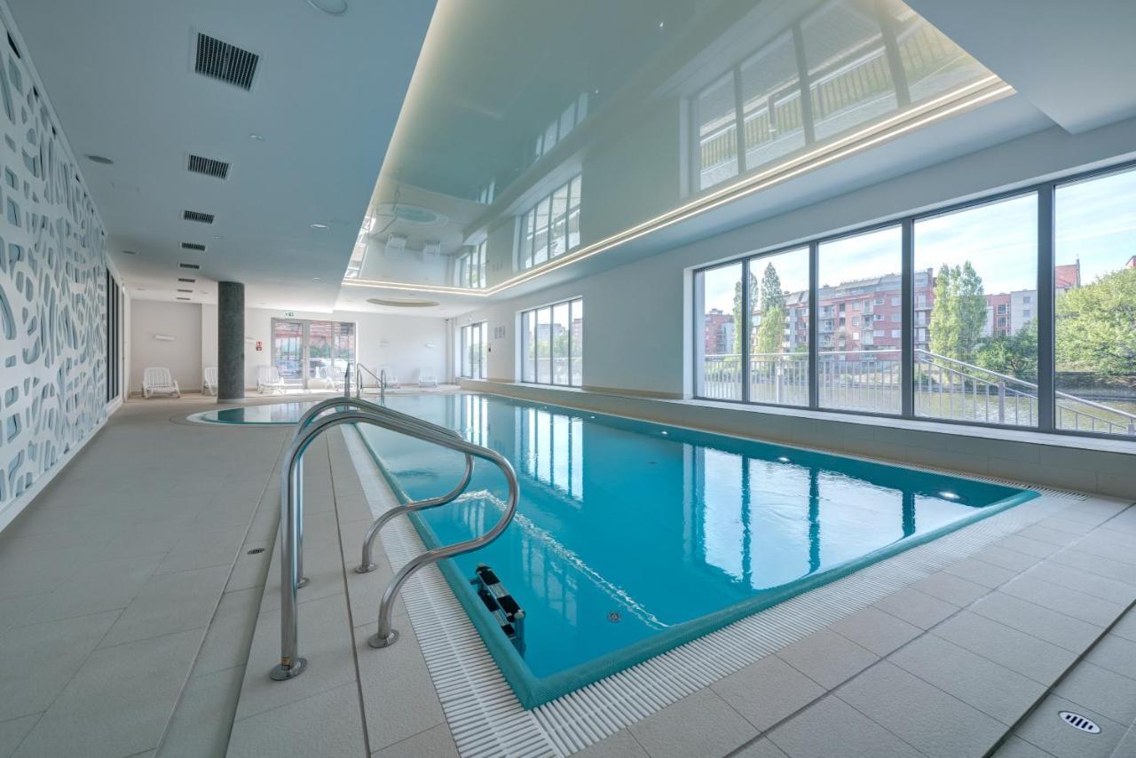 Live & Travel Apartments - Waterlane Island グダニスク エクステリア 写真