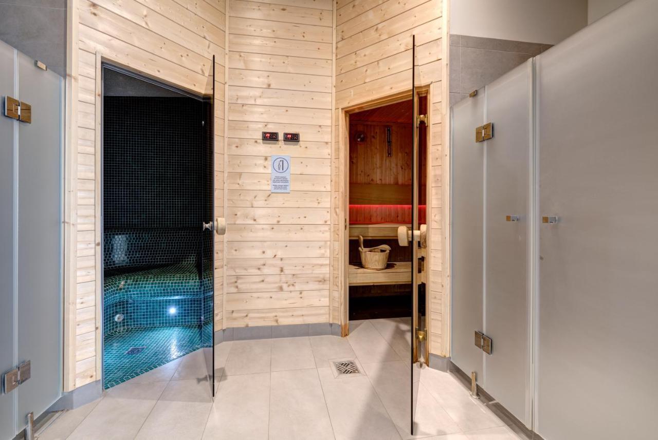 Live & Travel Apartments - Waterlane Island グダニスク エクステリア 写真